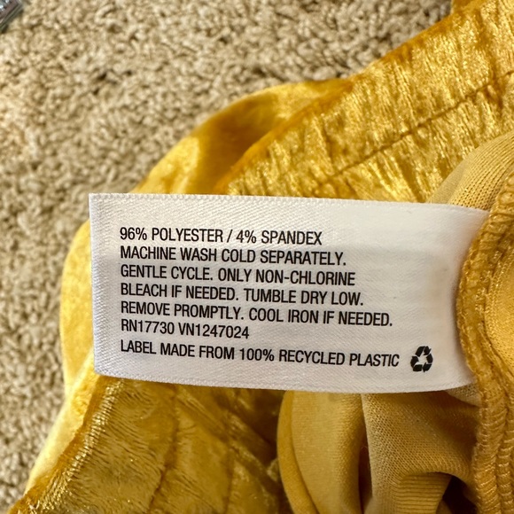 A New Day Womens Gold Wide Leg Party Pants Size Medium - Picture 5 of 5